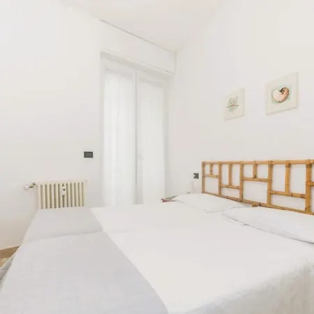 Casa Tykhe Finale Ligure