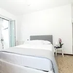 Casa Tykhe شقة فينالي ليغوري