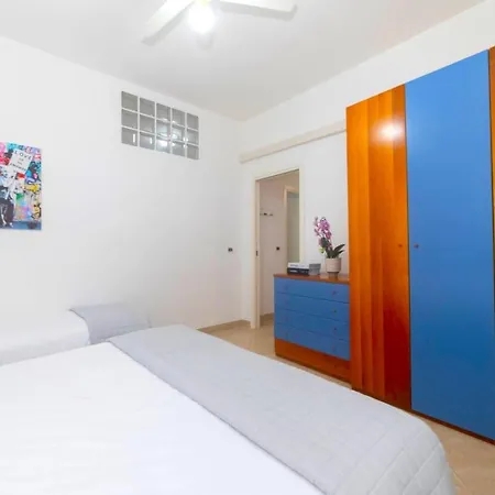 Casa Tykhe Apartment Finale Ligure