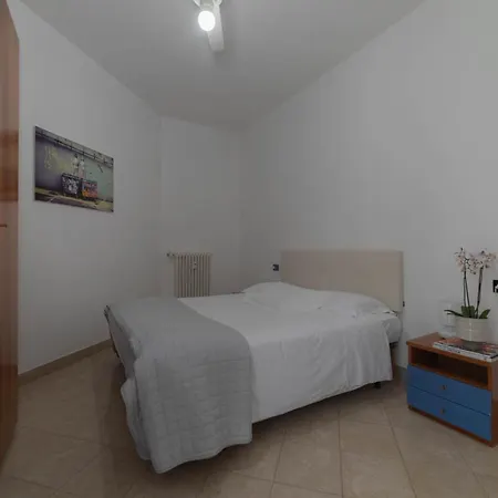 Apartment Casa Tykhe Finale Ligure
