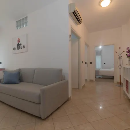 Casa Tykhe Apartment *