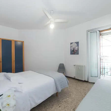 Casa Tykhe * Finale Ligure
