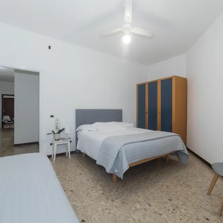 Casa Tykhe * Finale Ligure