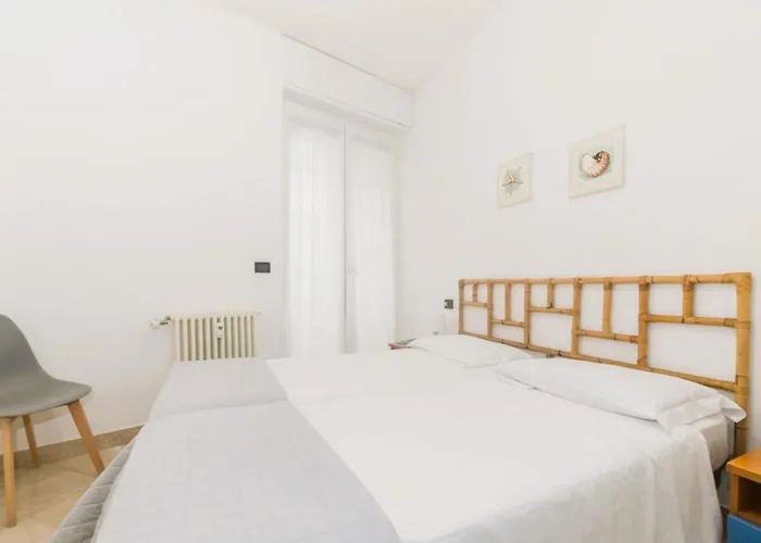 Casa Tykhe Finale Ligure