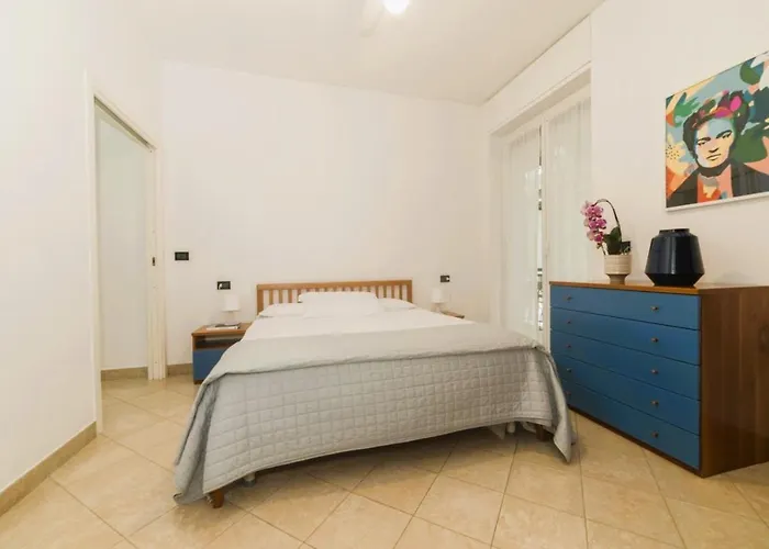 Casa Tykhe Finale Ligure