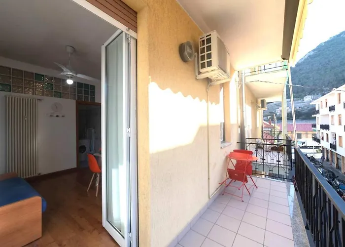 公寓 Casa Tykhe 菲纳莱利古雷